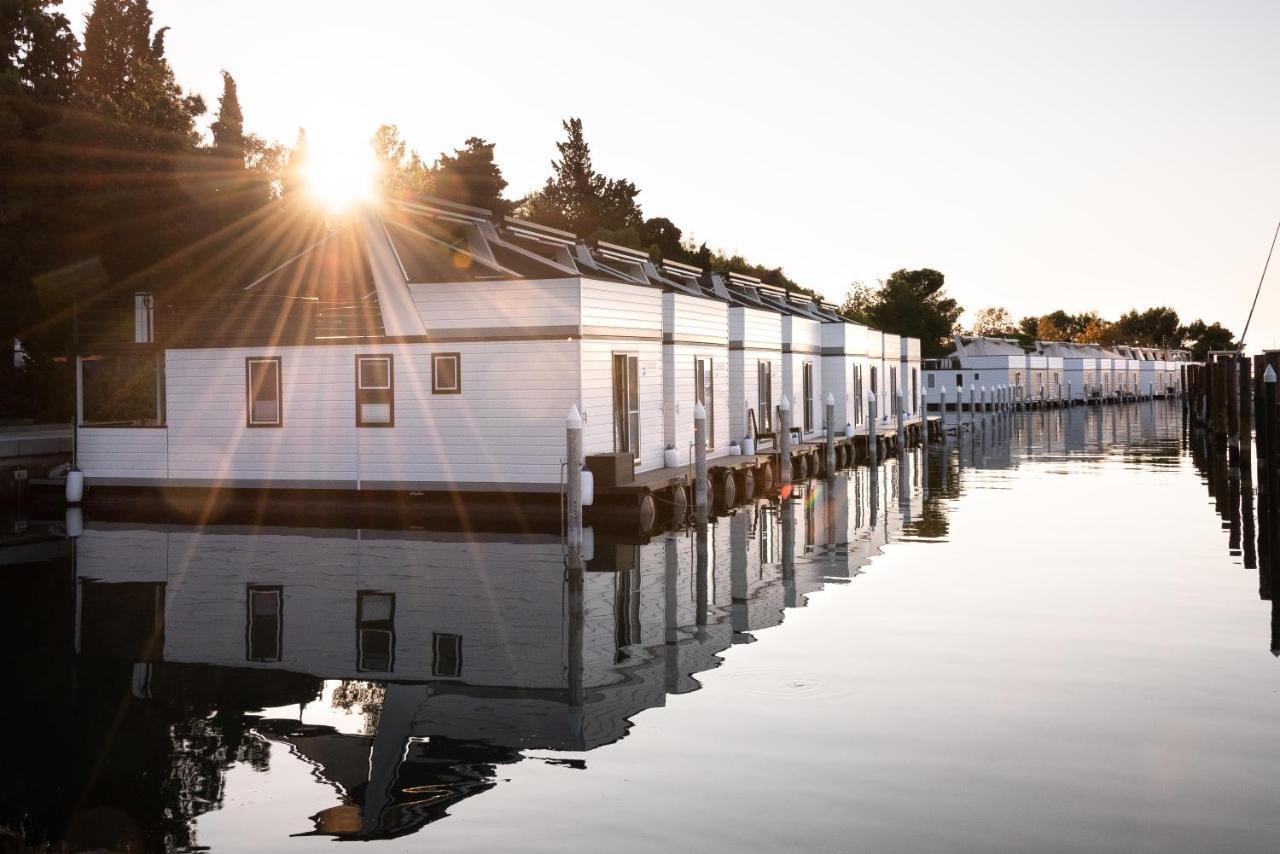 The Sea Lodges Portoroz - Bootshaus Floating Sea House Exterior photo
