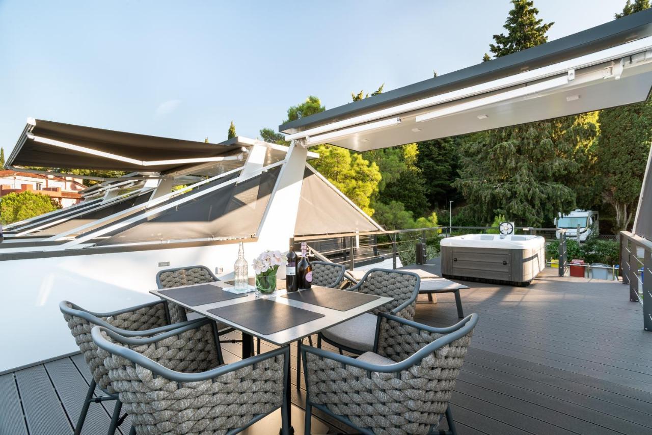 The Sea Lodges Portoroz - Bootshaus Floating Sea House Exterior photo